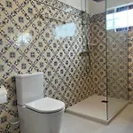 4 Bed Villa, Pool & Tennis Court In 别墅 *