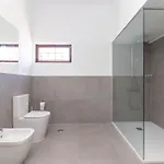 4 Bed Villa, Pool & Tennis Court In Βίλα